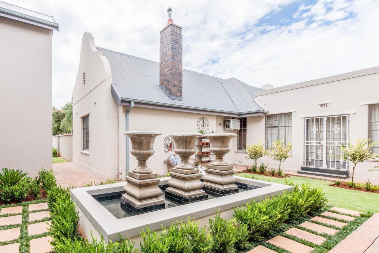 Adato Guesthouse Potchefstroom Exterior foto
