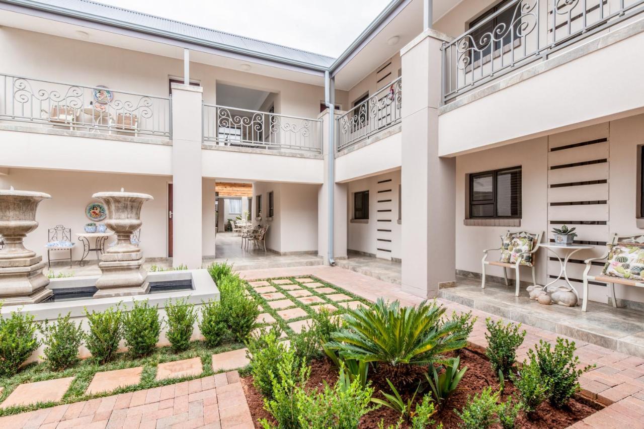 Adato Guesthouse Potchefstroom Exterior foto