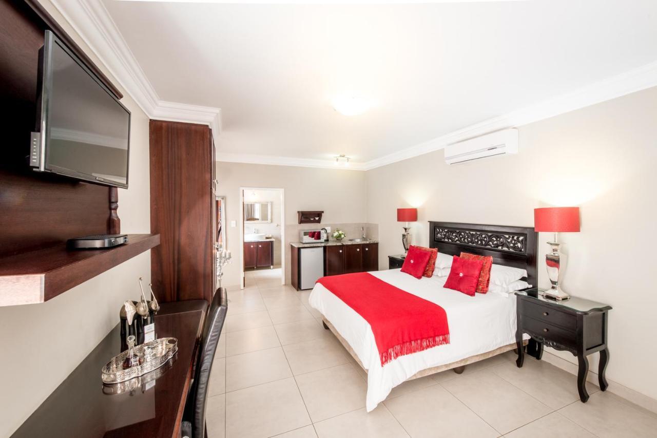Adato Guesthouse Potchefstroom Exterior foto