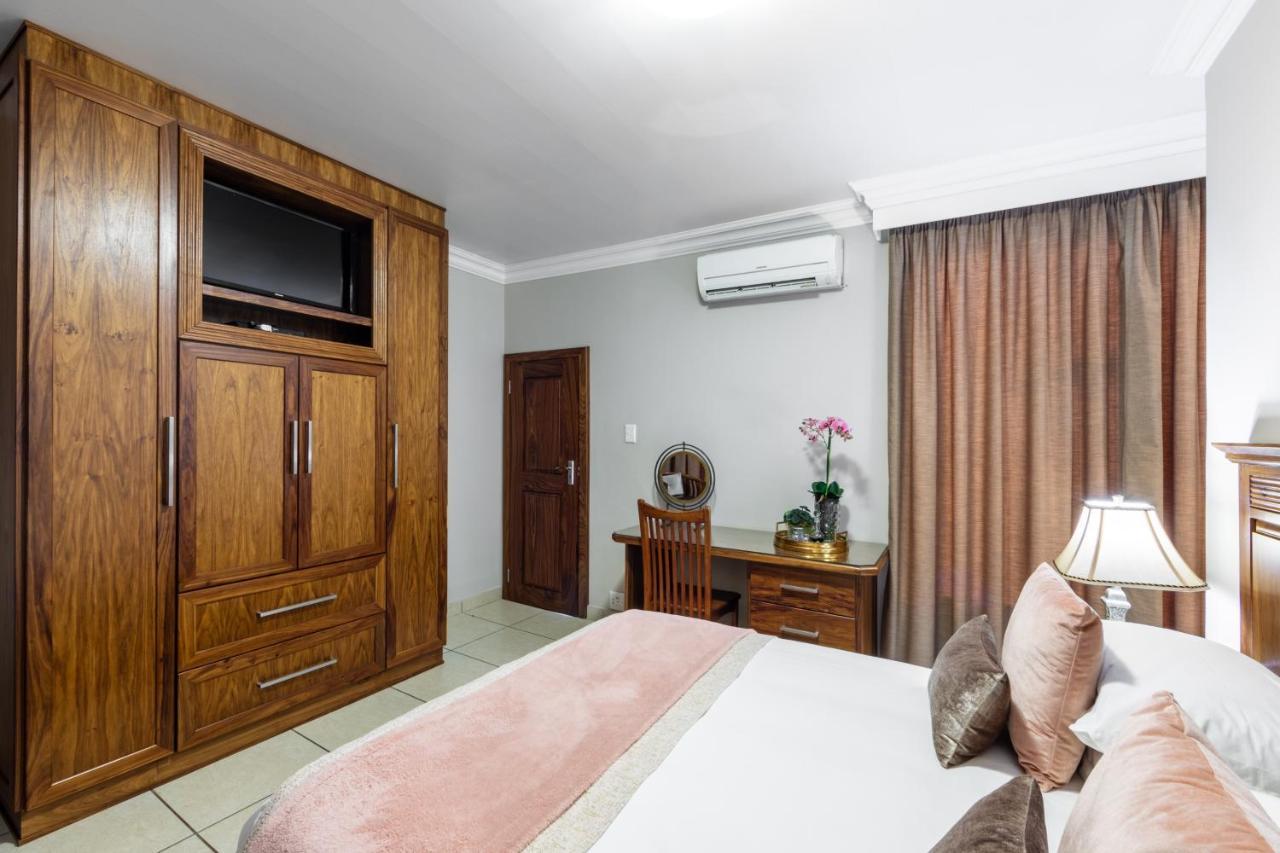Adato Guesthouse Potchefstroom Exterior foto