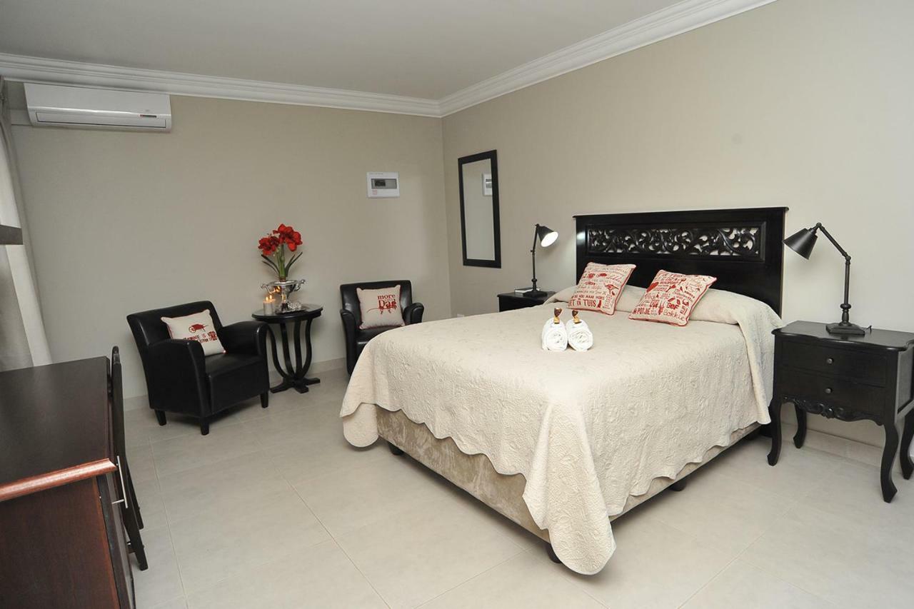Adato Guesthouse Potchefstroom Exterior foto